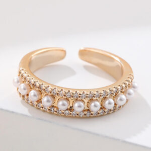 Traditional ring
